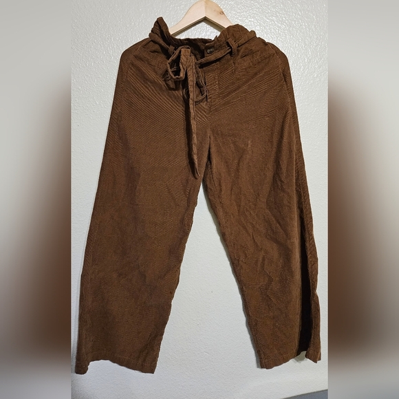 American Eagle Outfitters Brown Corduroy Jumpsuit Relaxed Fit - Picture 1 of 9